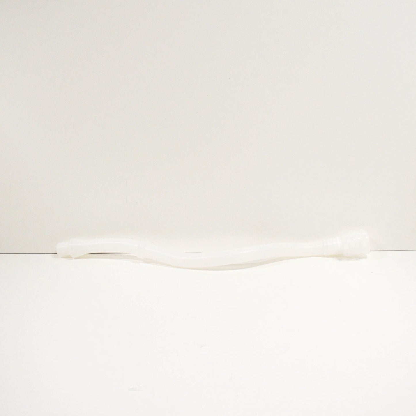 NEW VW CRAFTER FRONT WINDSCREEN WASHER RESERVOIR TANK HOSE 7C0955463A ORIGINAL