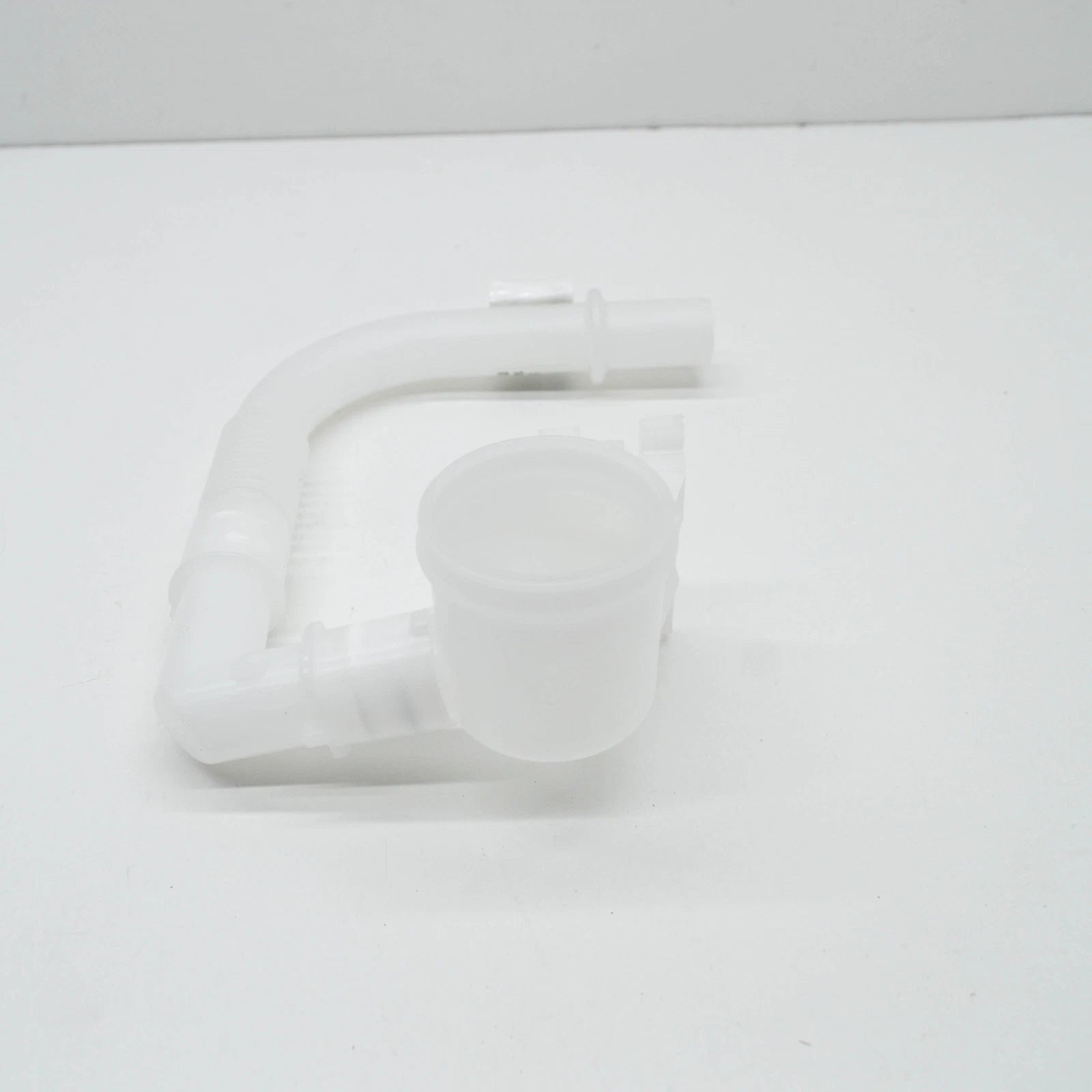 NEW VOLKSWAGEN TIGUAN AD WASHER RESERVOIR TANK FILLER NECK 5NA955463A ORIGINAL