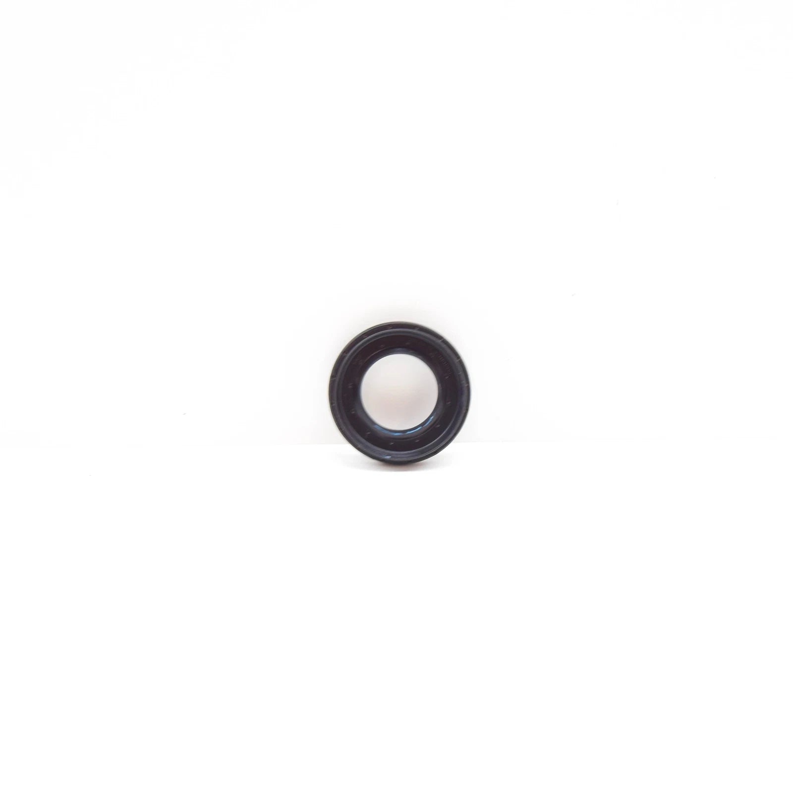 NEW VW AMAROK 2H TRANSFER CASE OUTPUT SHAFT SEAL 0BU321199A ORIGINAL