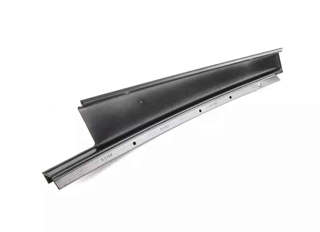 NEW BMW 3 E46 REAR RIGHT DOOR WINDOW FRAME COVER 8160972 51348160972 ORIGINAL