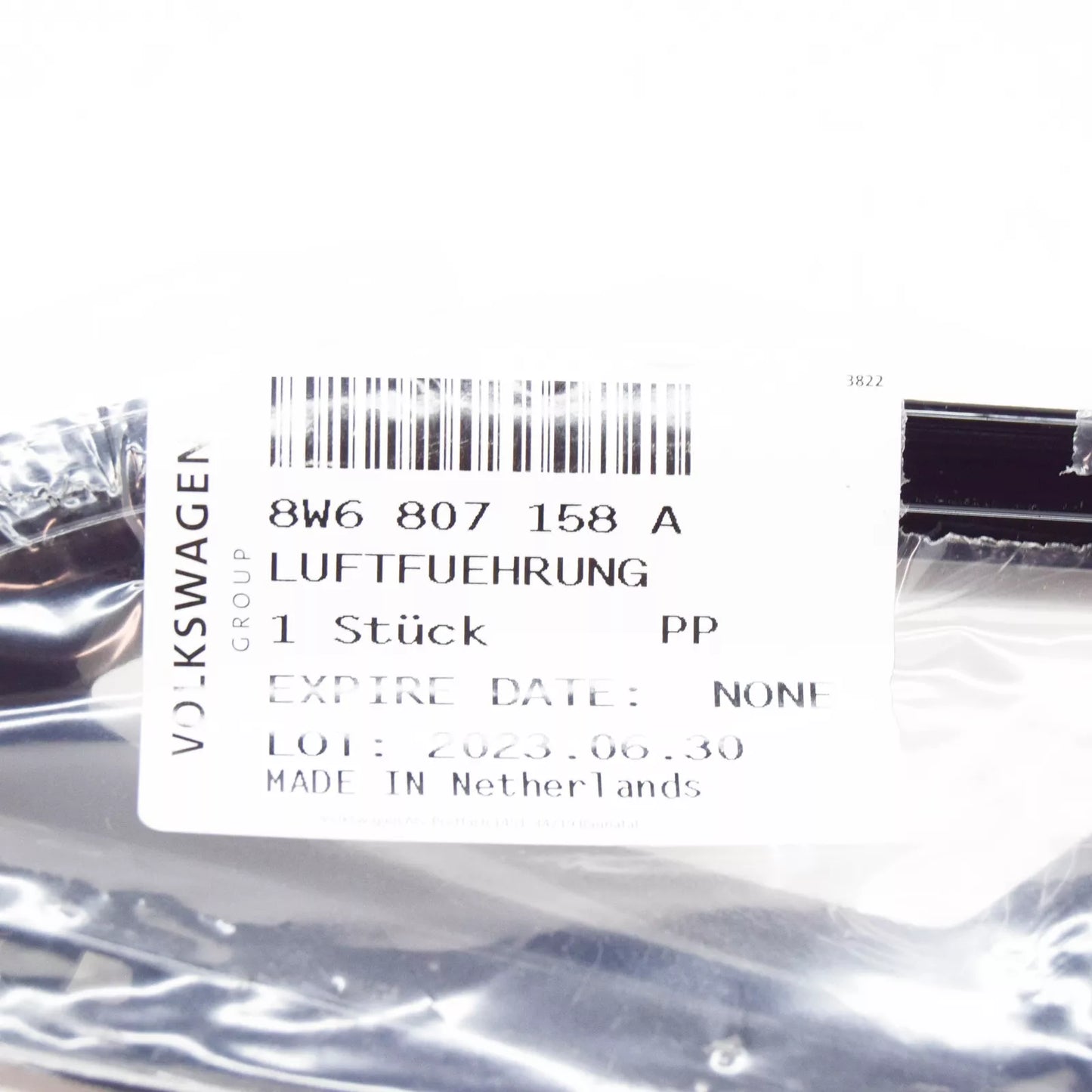 NEW AUDI RS5 FRONT CENTER RIGHT AIR DUCT TRIM 8W6807158A ORIGINAL