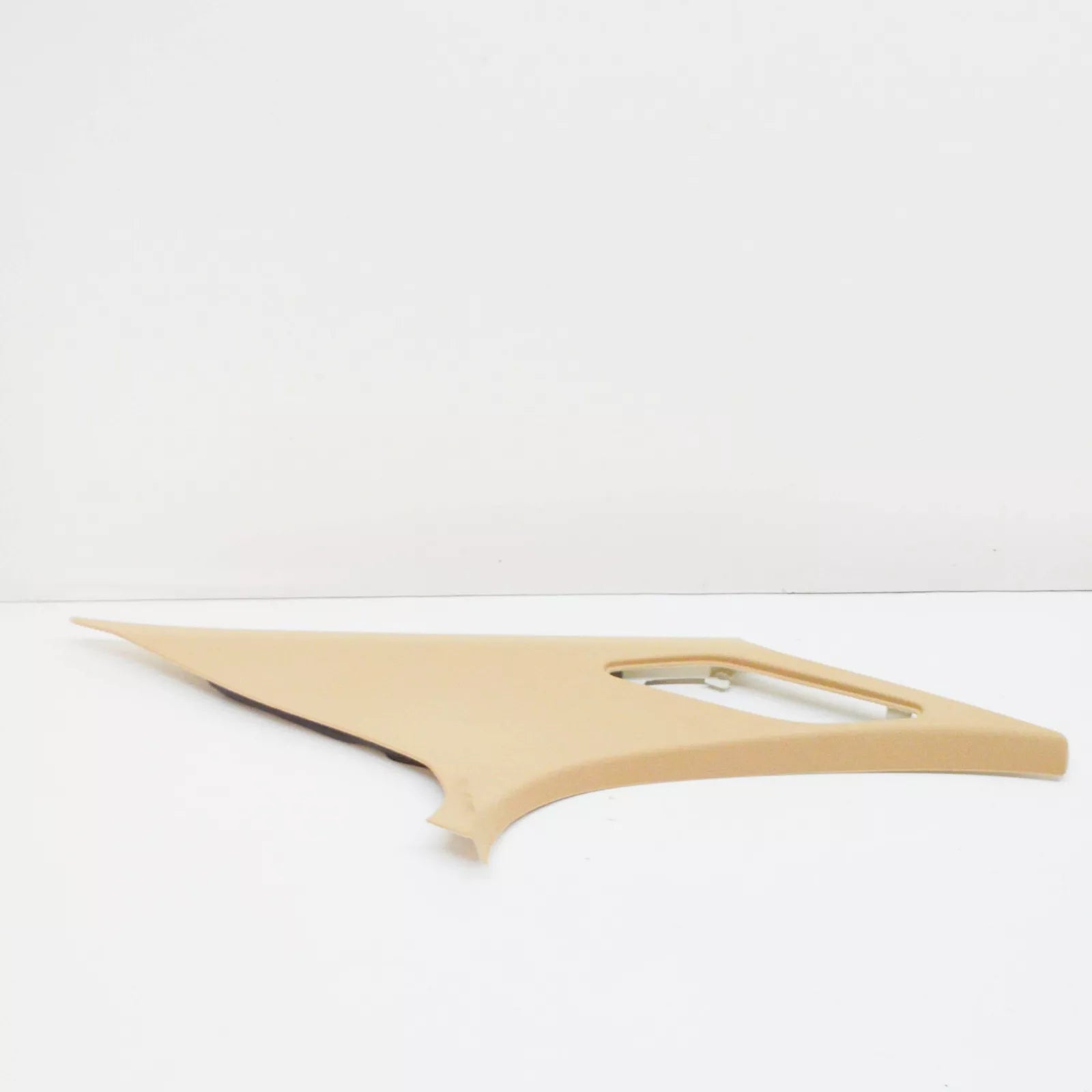 NEW BMW 5 E39 REAR LEFT COLUMN TRIM PANEL 7006853 51437006853 ORIGINAL