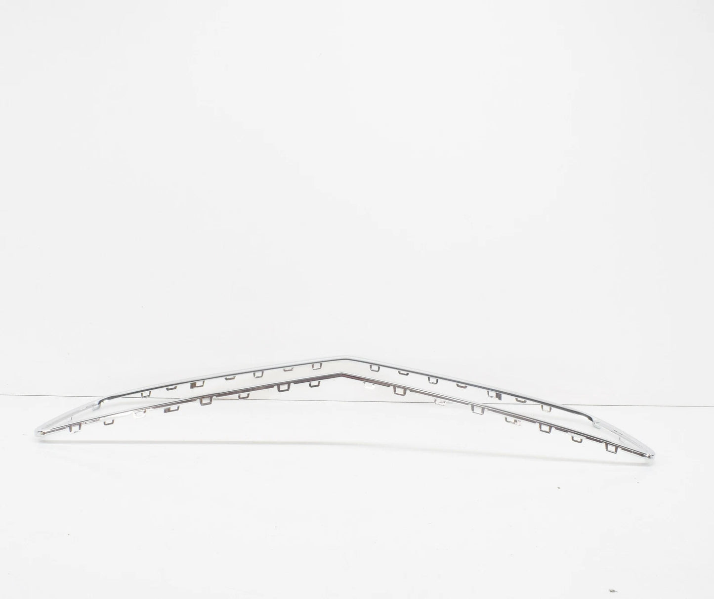 NEW MB CLS C218 FRONT BUMPER RADIATOR GRILLE CHROME SURROUND TRIM A2188850574