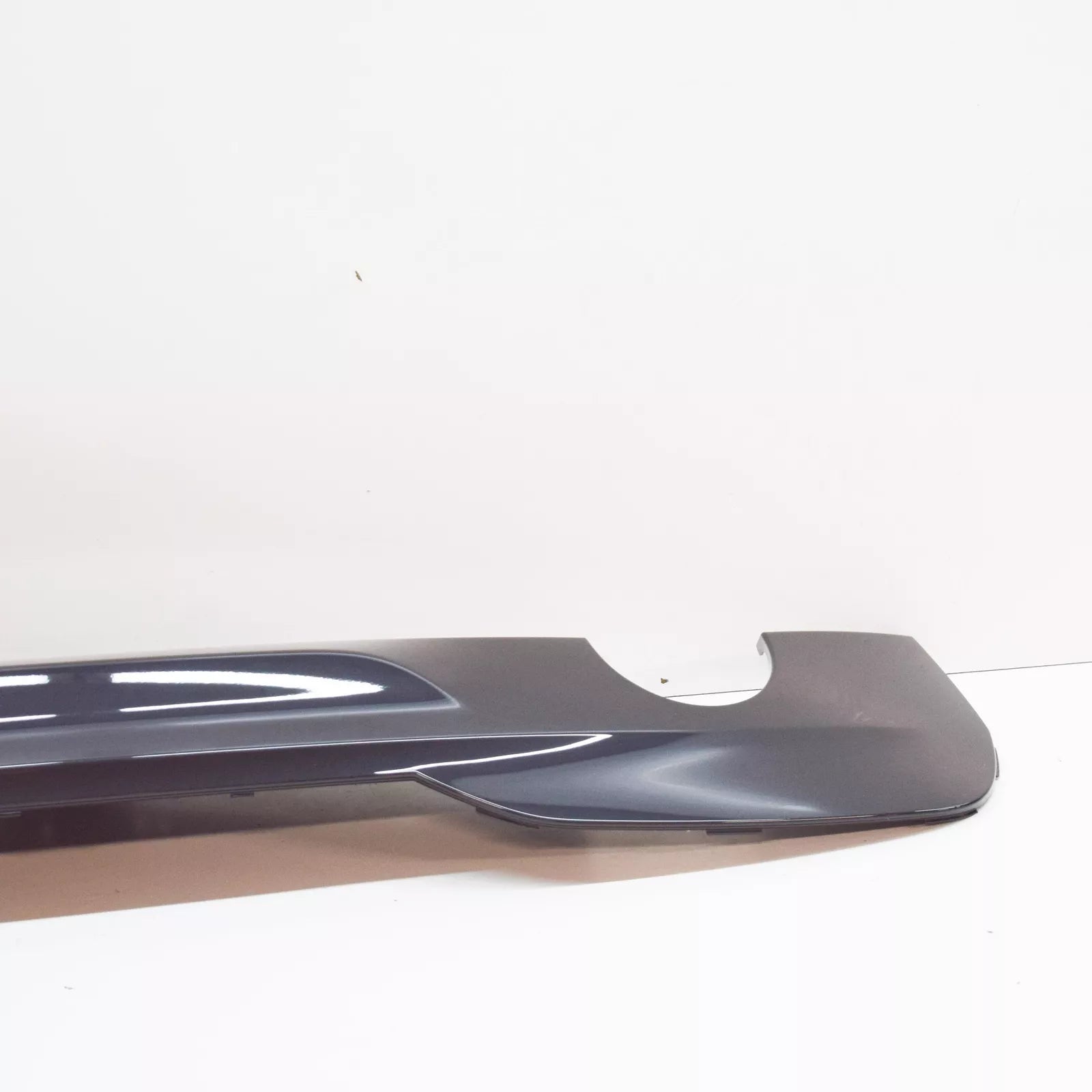 NEW BMW 5 GT F07 REAR M BUMPER LOWER DIFFUSER TRIM 51128056123 8056123 ORIGINAL
