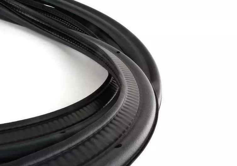 NEW VOLKSWAGEN GOLF MK5 REAR LID HATCH SEAL 1K6827705B9B9 ORIGINAL