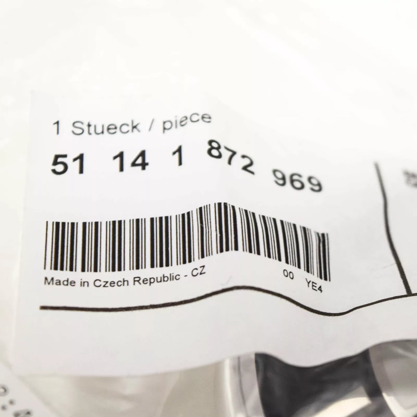 NEW BMW 3 E30 REAR TRUNK LID EMBLEM BADGE 51141872969 1872969