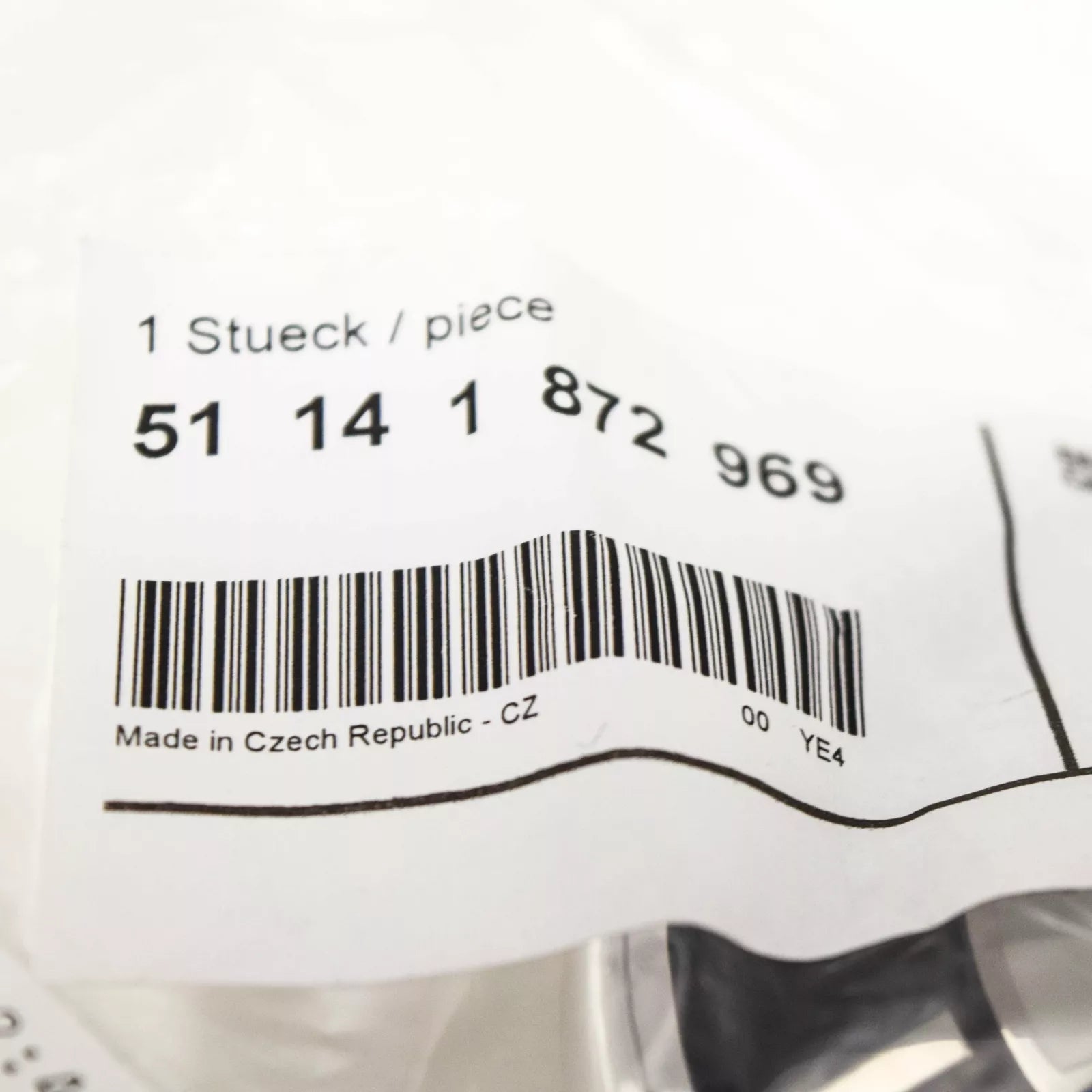 NEW BMW 3 E30 REAR TRUNK LID EMBLEM BADGE 51141872969 1872969