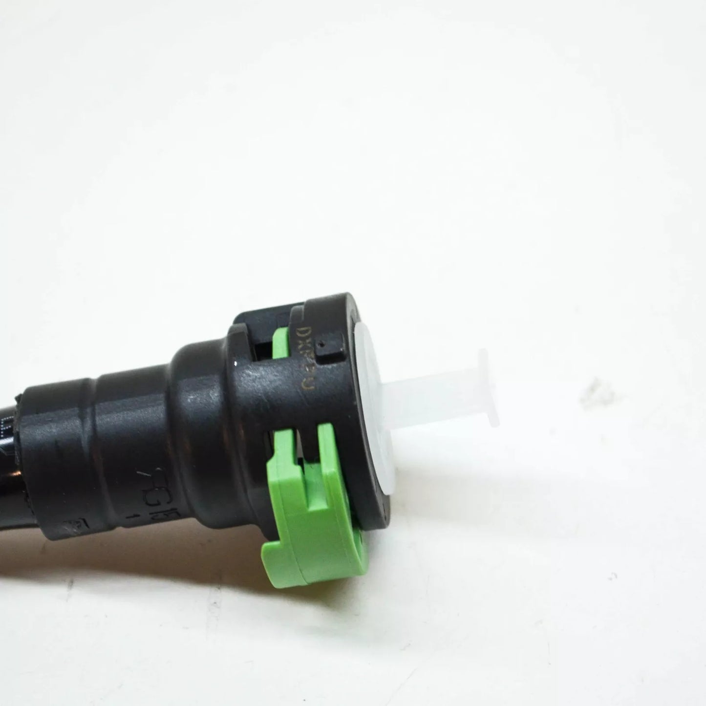 NEW BMW 2 ACTIVE TOURER F45 REAR OIL INLET PIPE 17227555629 ORIGINAL