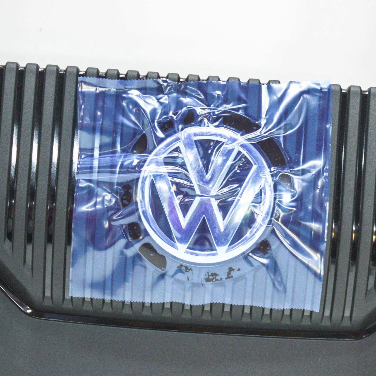NEW VOLKSWAGEN GOLF MK7 5G ENGINE COVER 5GE806441