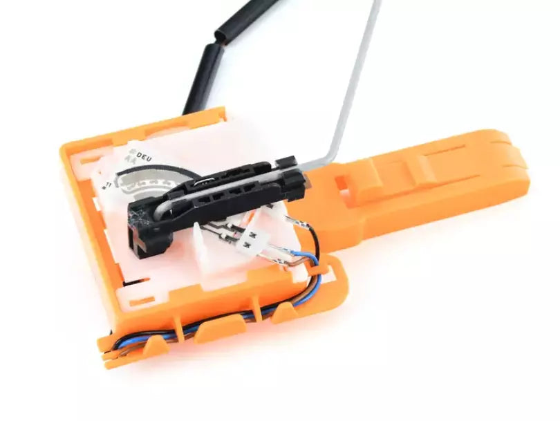 NEW VOLKSWAGEN TOUAREG 7P MK2 RIGHT FUEL GAUGE SENSOR 7P0919673K ORIGINAL