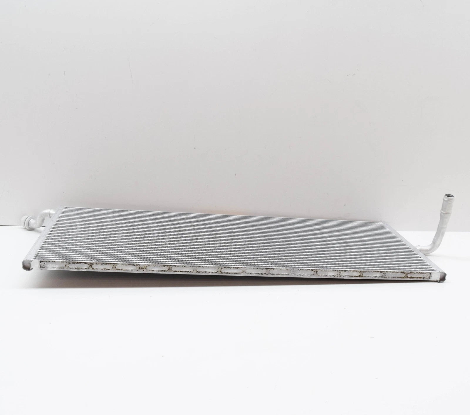 NEW MERCEDES-BENZ SLK R172 ENGINE LOW TEMPERATURE RADIATOR A1725000003 ORIGINAL