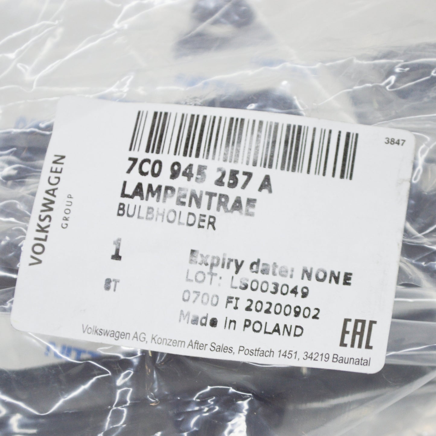 NEW VW CRAFTER FLATBED SZ REAR LEFT BULB CARRIER HOLDER 7C0945257A ORIGINAL