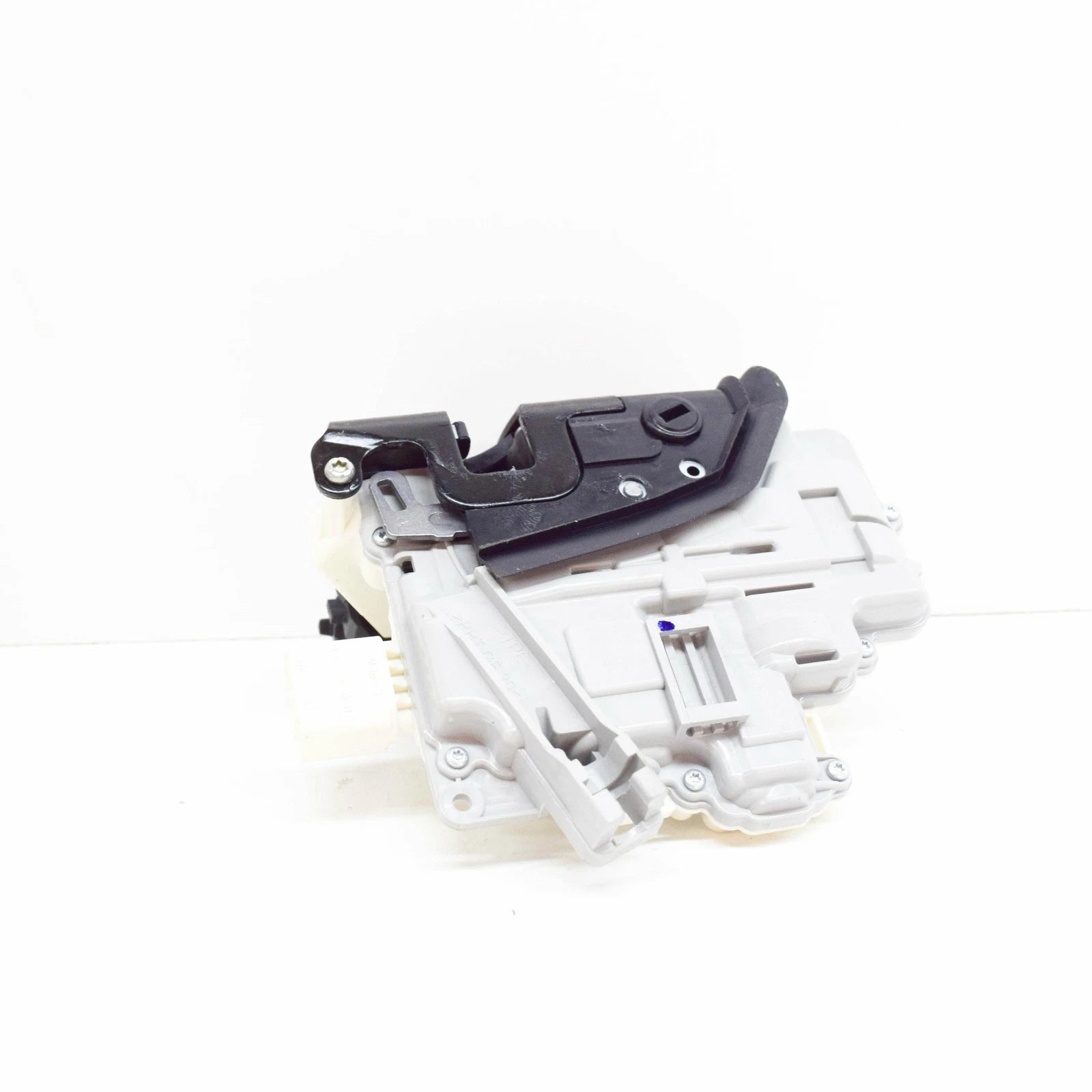 NEW AUDI Q7 4L REAR LEFT DOOR LOCK 8K0839015 ORIGINAL