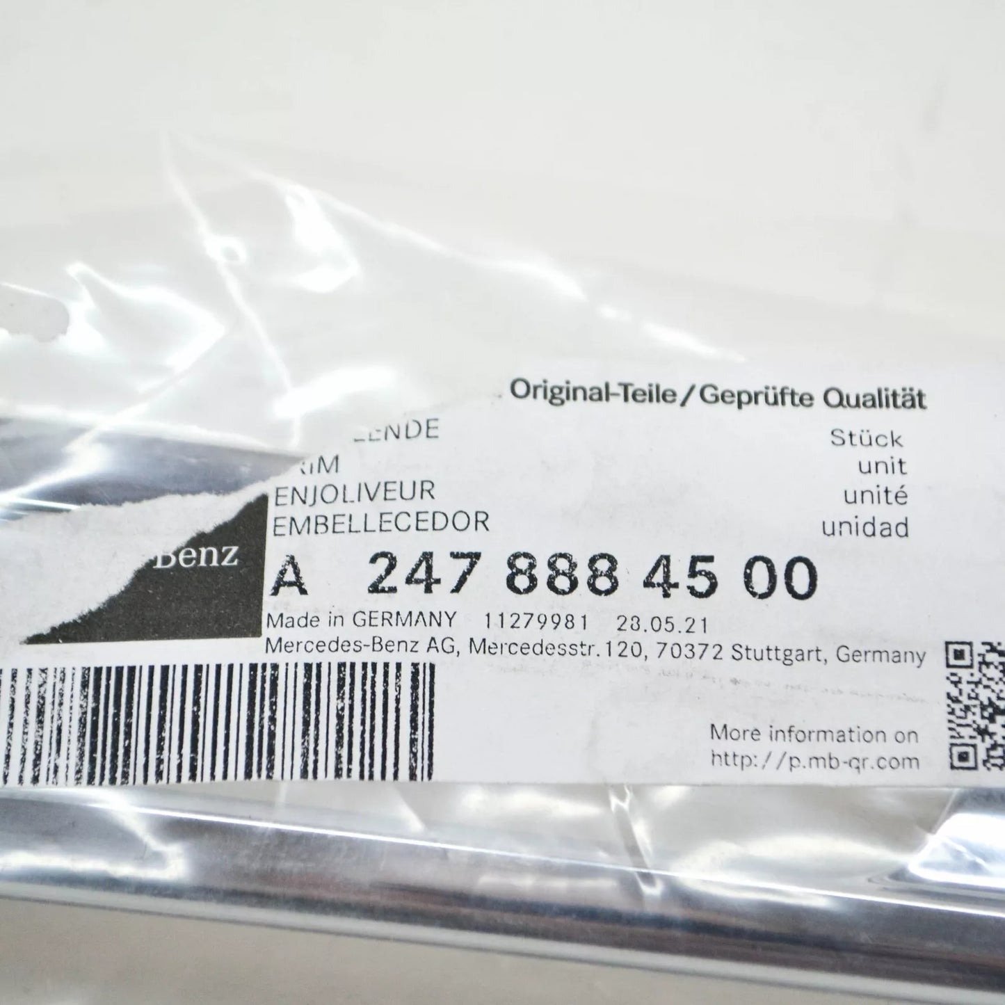 NEW MERCEDES-BENZ GLA H247 FRONT LEFT OUTER GRILLE MOLDING A2478884500