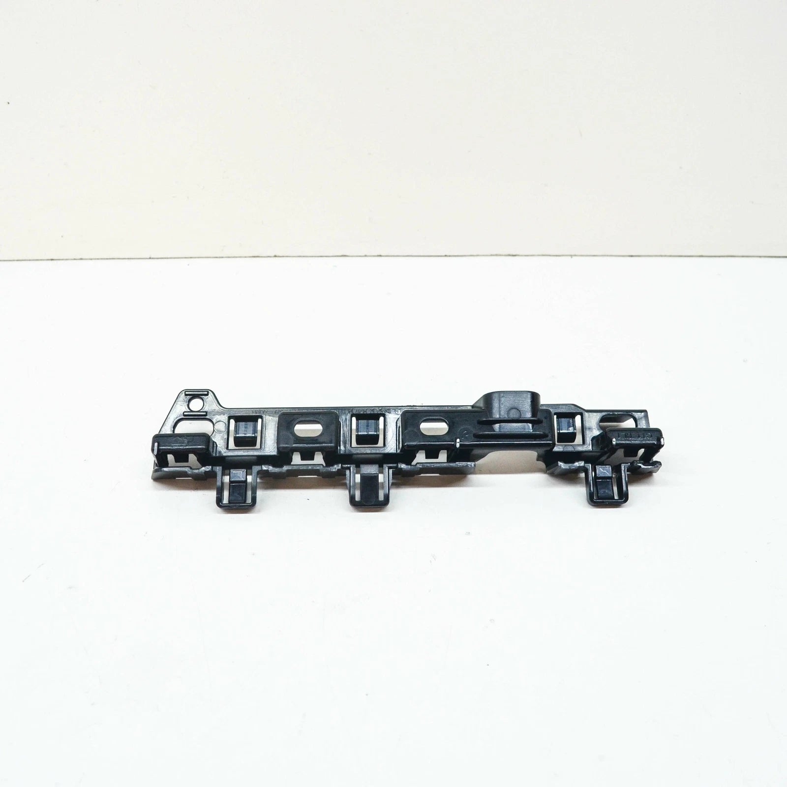 NEW BMW 7 G11 FRONT LEFT ROCKER PANEL MOUNT STRIP 51777357131 7357131 ORIGINAL