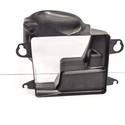 NEW AUDI A3 8V FRONT LEFT AIR GUIDE 8V0121673