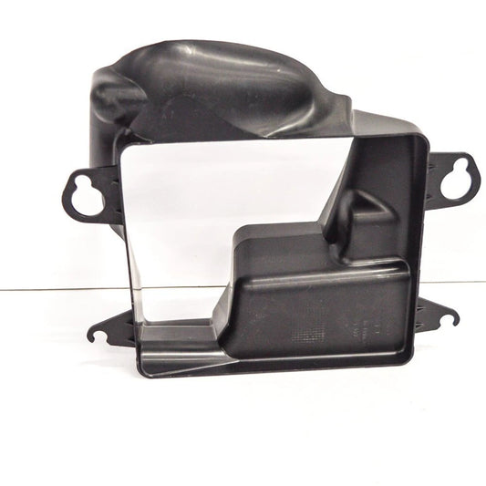 NEW AUDI A3 8V FRONT LEFT AIR GUIDE 8V0121673