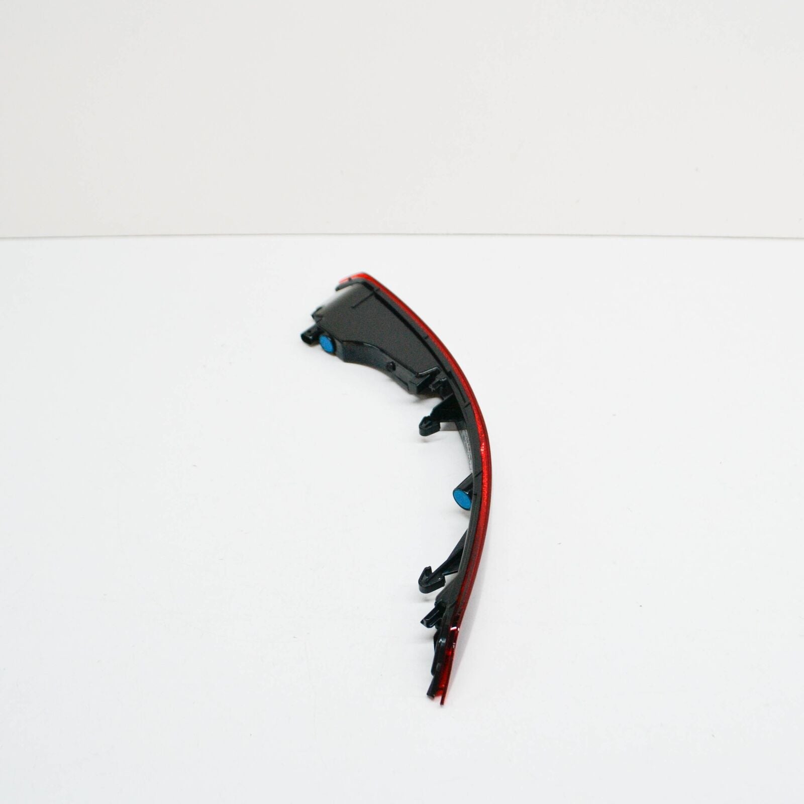 NEW AUDI Q8 4MN REAR RIGHT BUMPER REFLECTOR 4M8945702 ORIGINAL