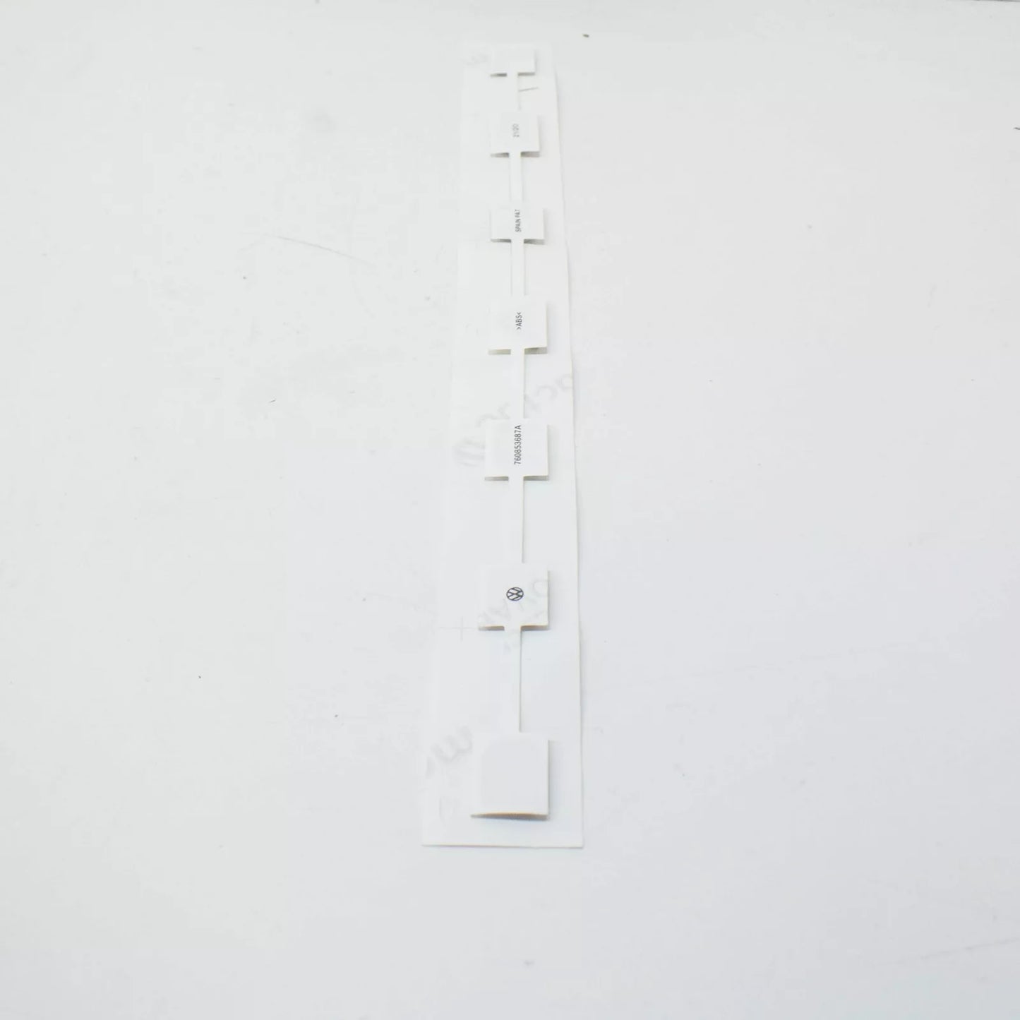 NEW VW TOUAREG CR REAR INSCRIPTION EMBLEM BADGE 760853687A2ZZ