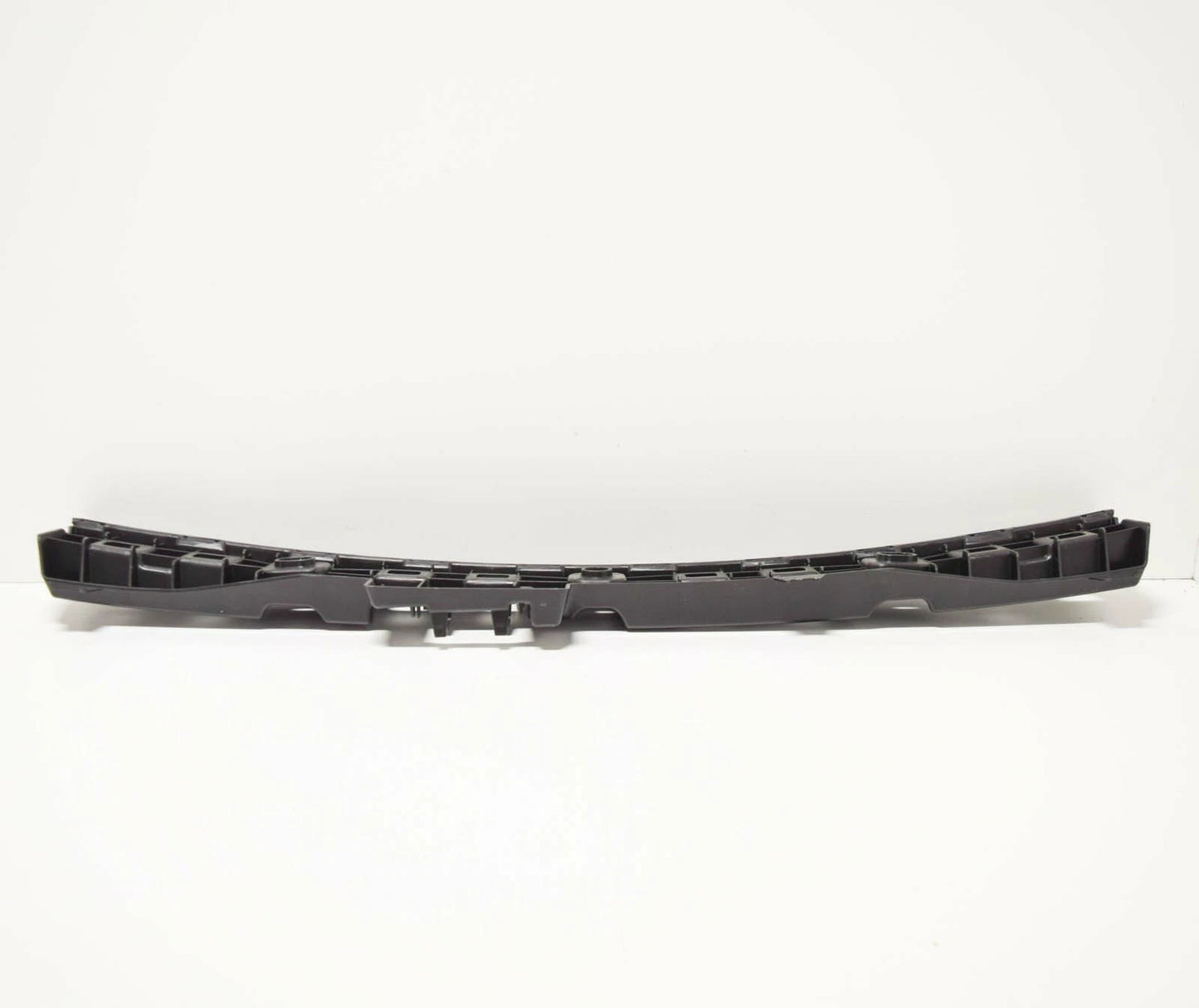 NEW VOLKSWAGEN SCIROCCO MK3 REAR BUMPER MOUNT BRACKET CENTER 1K8807863B