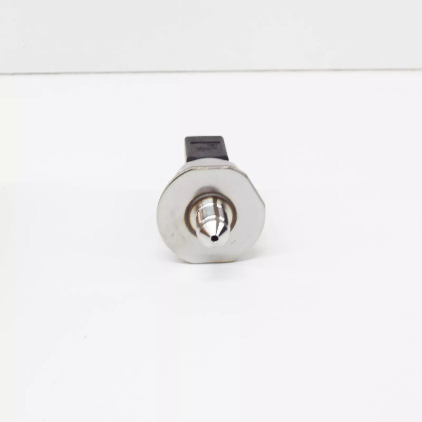 NEW BMW 3 E90 HIGH PRESSURE FUEL PRESSURE SENSOR 13537537319 335I ORIGINAL