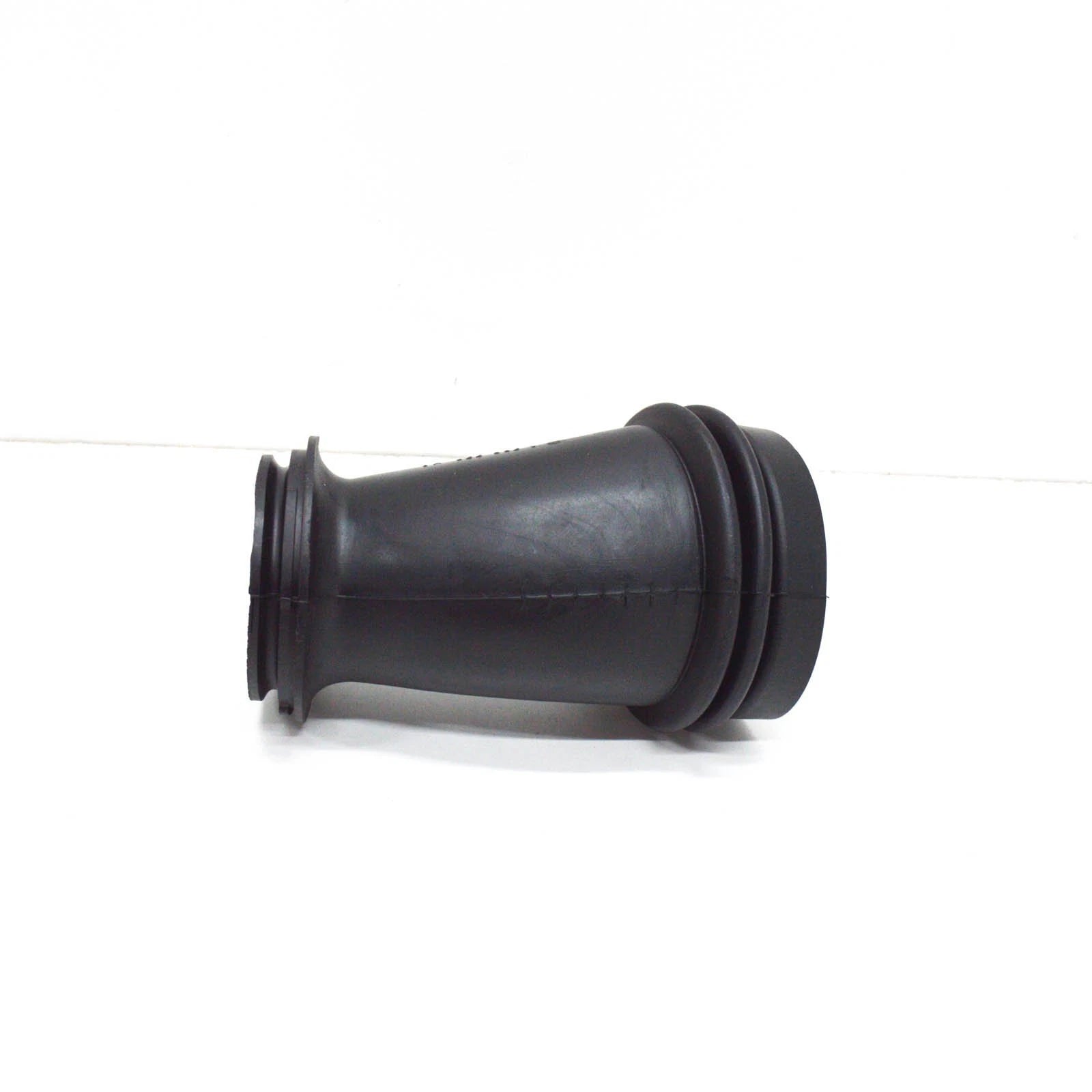 NEW BMW 3 E30 AIR FILTER INTAKE TUBE 13711709770 ORIGINAL