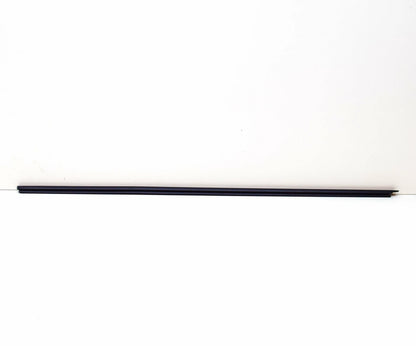 NEW VW AMAROK 2H FRONT RIGHT OUTER DOOR WINDOW MOLDING 2H0837704C5AP ORIGINAL