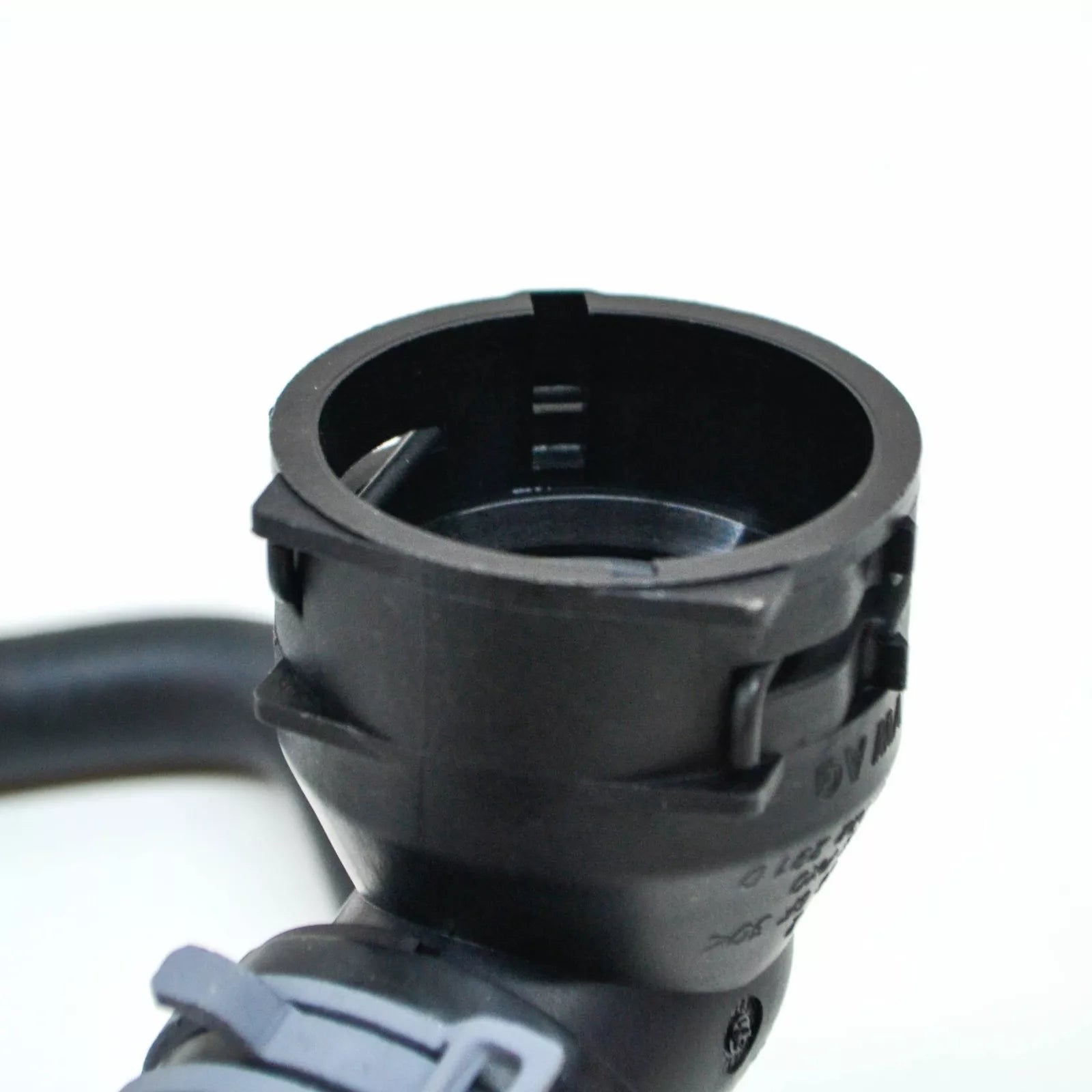 NEW AUDI Q3 SQ3 F3 WATER COOLING PIPE HOSE W COUPLING 5QF122101BJ