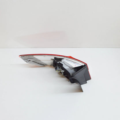 NEW BMW X6 E71 REAR RIGHT OUTER TAILLIGHT LAMP 63217179984 7179984 ORIGINAL