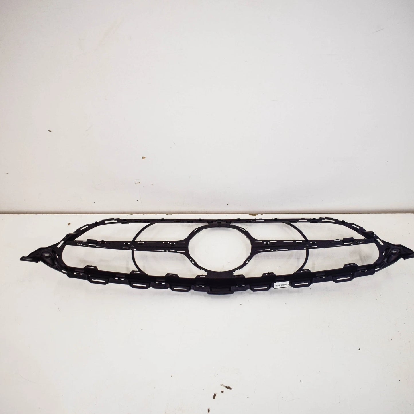 NEW MERCEDES-BENZ C-CLASS W205 RADIATOR GRILLE A2058881260 ORIGINAL