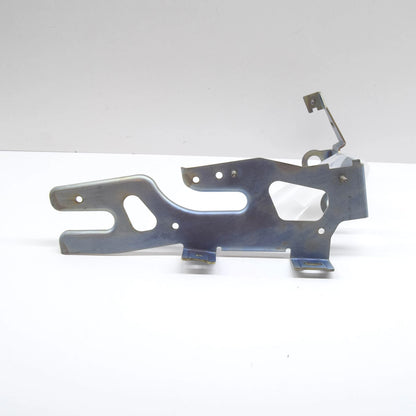 NEW MERCEDES-BENZ E W213 RIGHT COOLER ARCH HOLDER A2135005600 ORIGINAL