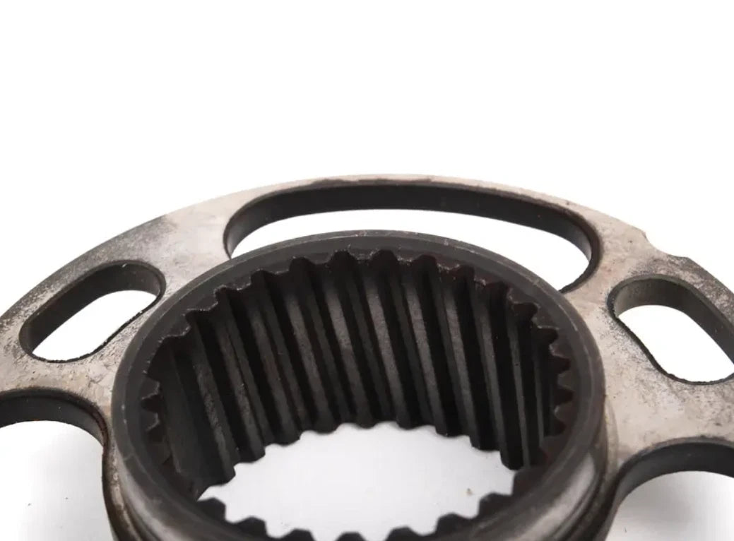 NEW BMW 5 E39 SPLINED SLEEVE 11361438306 1438306 ORIGINAL