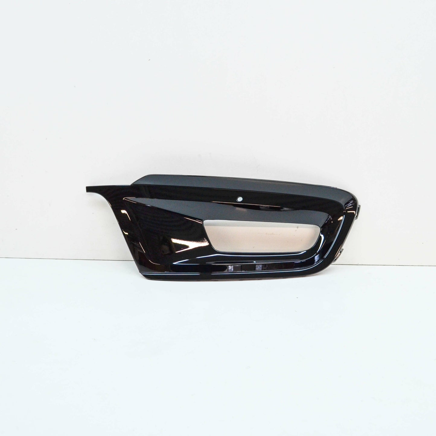 NEW VW POLO 6R FRONT BUMPER RIGHT GRILLE R-LINE 6C0853666F041 ORIGINAL