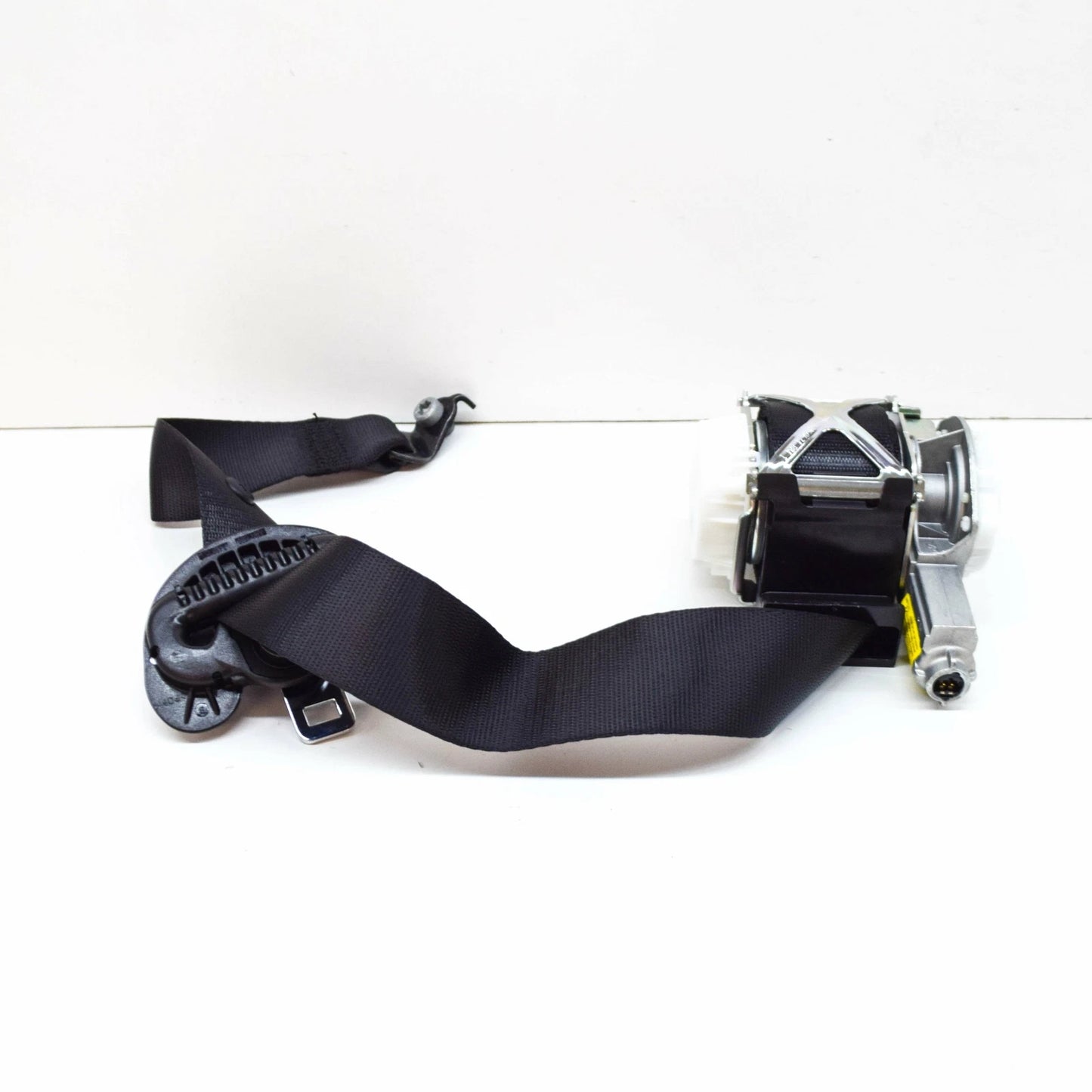 NEW BMW 3 F30 FRONT LEFT UPPER SEAT BELT 72117272475 7272475 LHD ORIGINAL