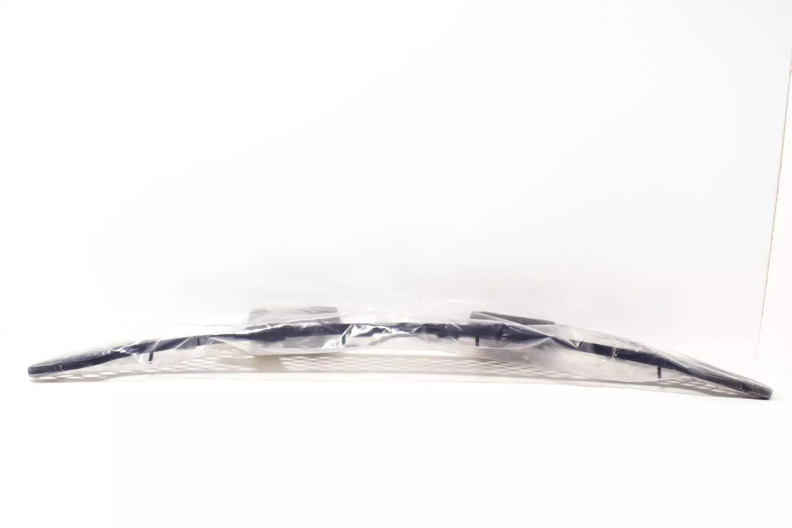 NEW MB M W164 FRONT BUMPER LOWER GRILLE A1648854123 ORIGINAL