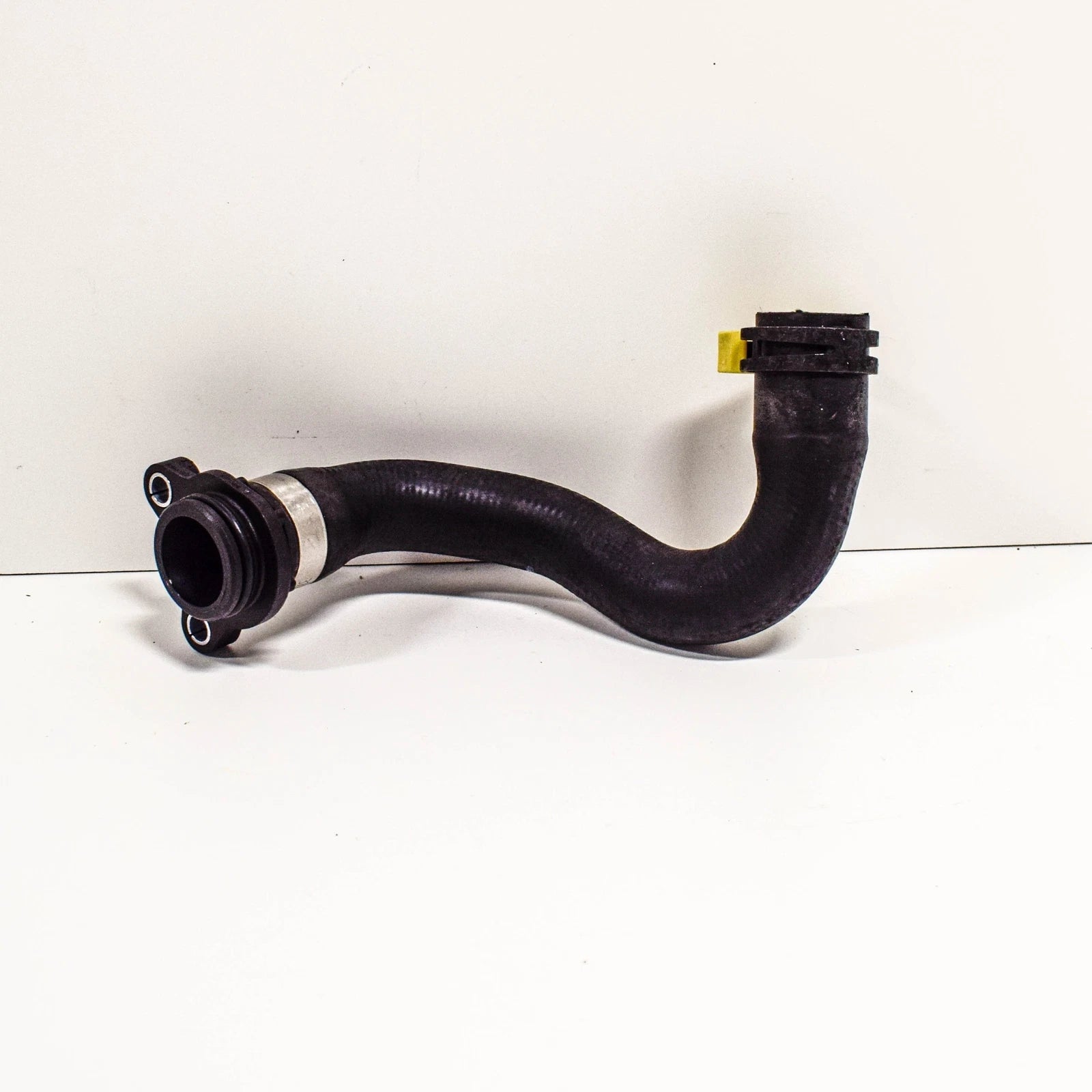 NEW BMW 1 F20 WATER COOLANT PIPE HOSE 11537603514 7603514 ORIGINAL