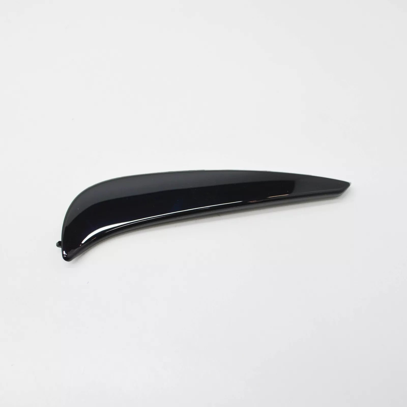 NEW MERCEDES-BENZ C W206 FRONT BUMPER RIGHT STRIP TRIM A2068853002 ORIGINAL