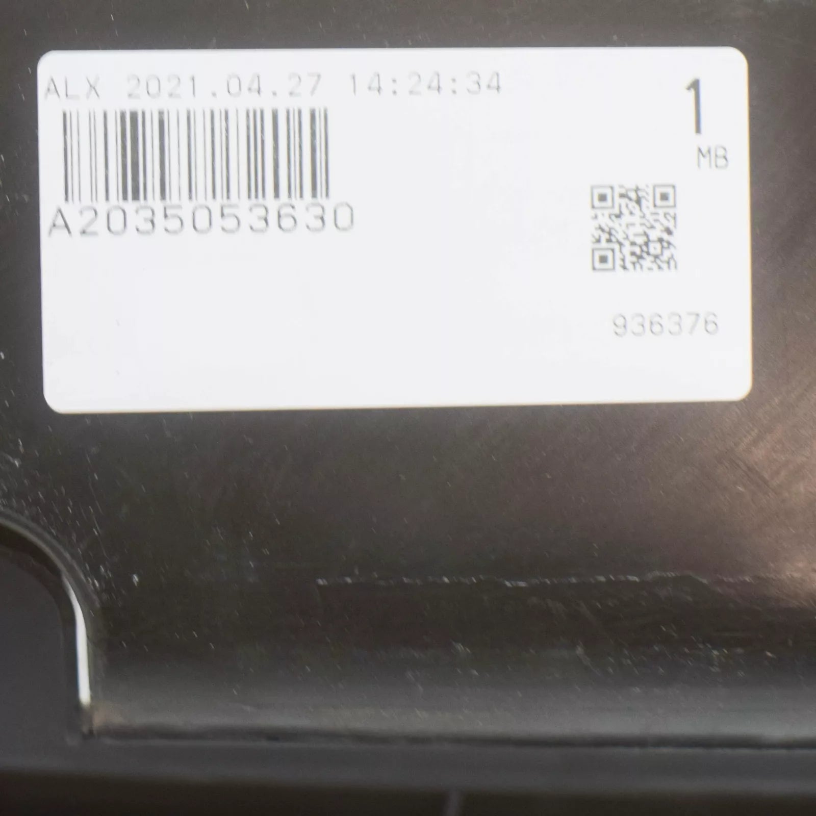 NEW MERCEDES-BENZ C-CLASS W203 LOWER RADIATOR AIR BAFFLE A2035053630