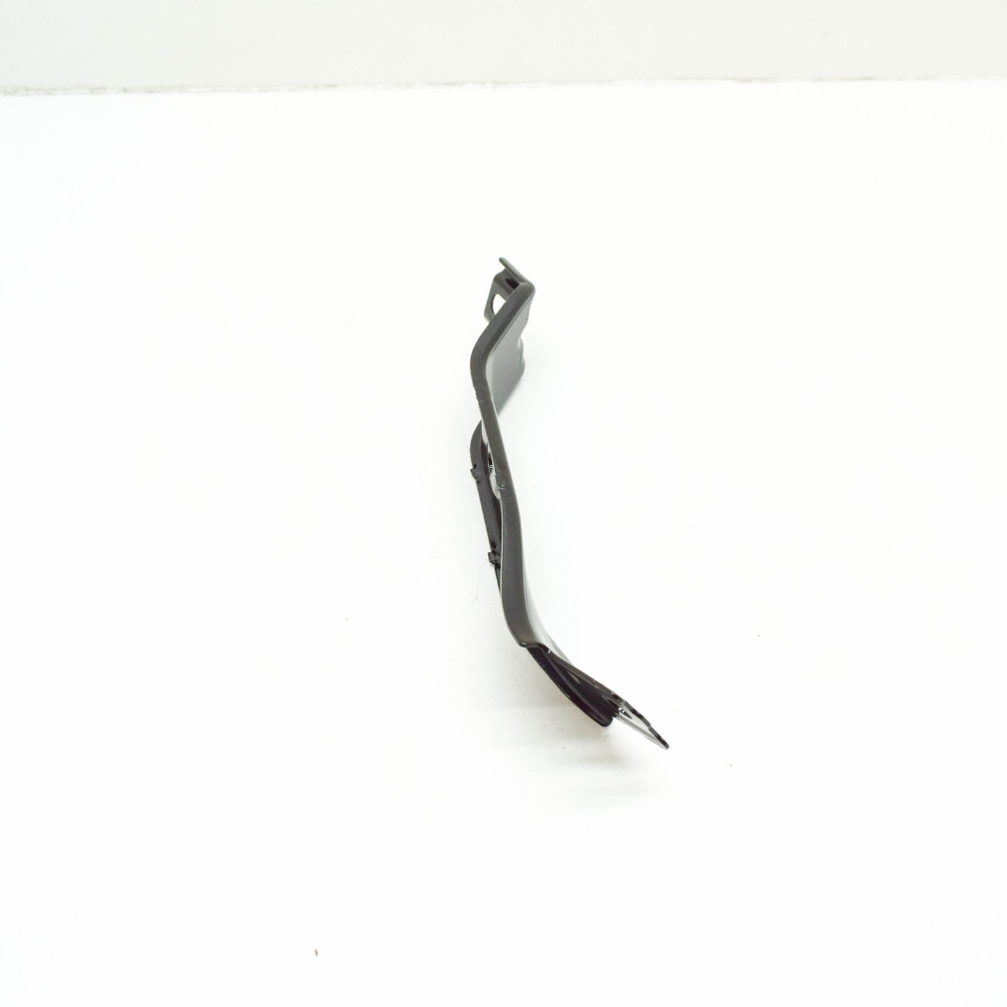 NEW MERCEDES-BENZ GLA X156 FRONT RIGHT FENDER BRACKET A1566280214 ORIGINAL