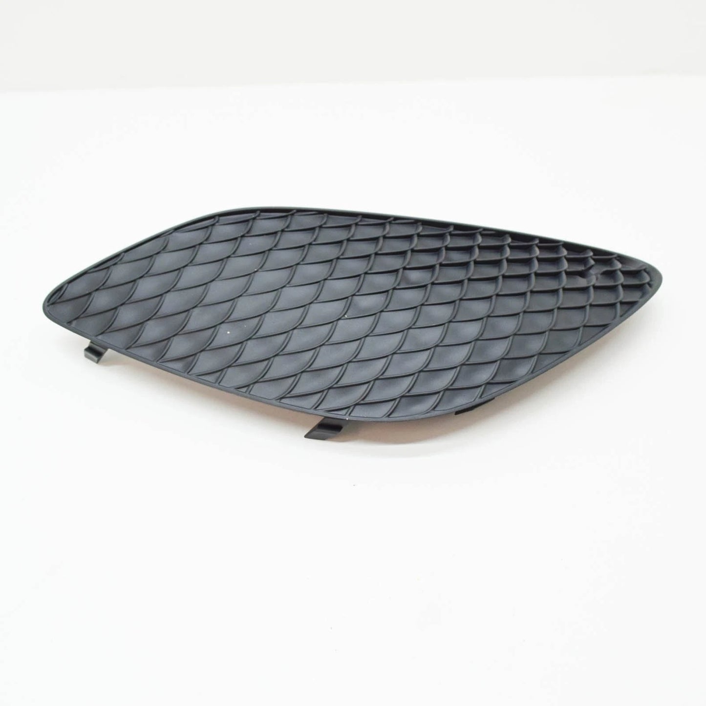 NEW MERCEDES-BENZ CLA COUPE C118 FRONT BUMPER LEFT GRILLE A1188856600 ORIGINAL