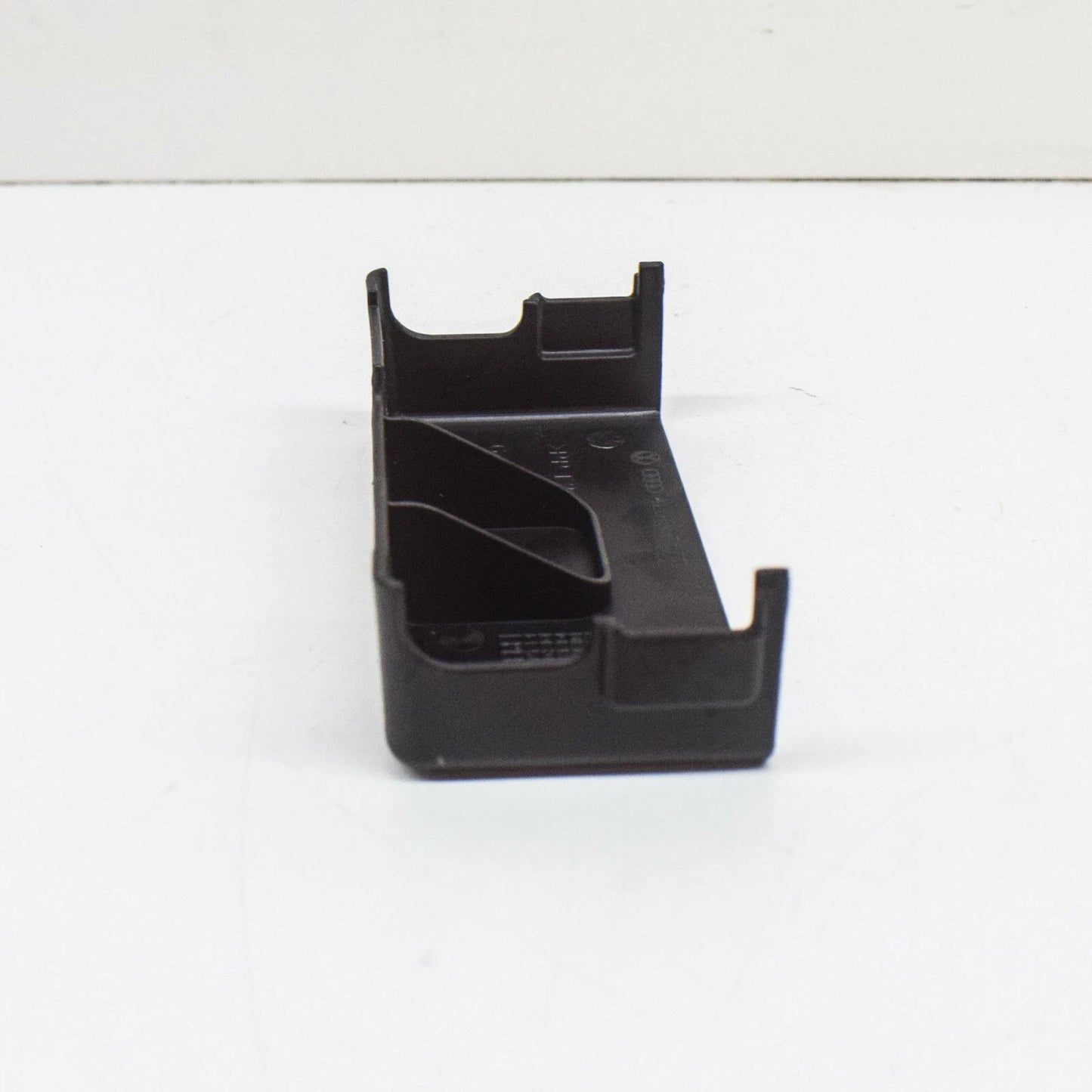 NEW AUDI Q7 4L ENGINE CONTROL MODULE BRACKET 4L0907577 ORIGINAL