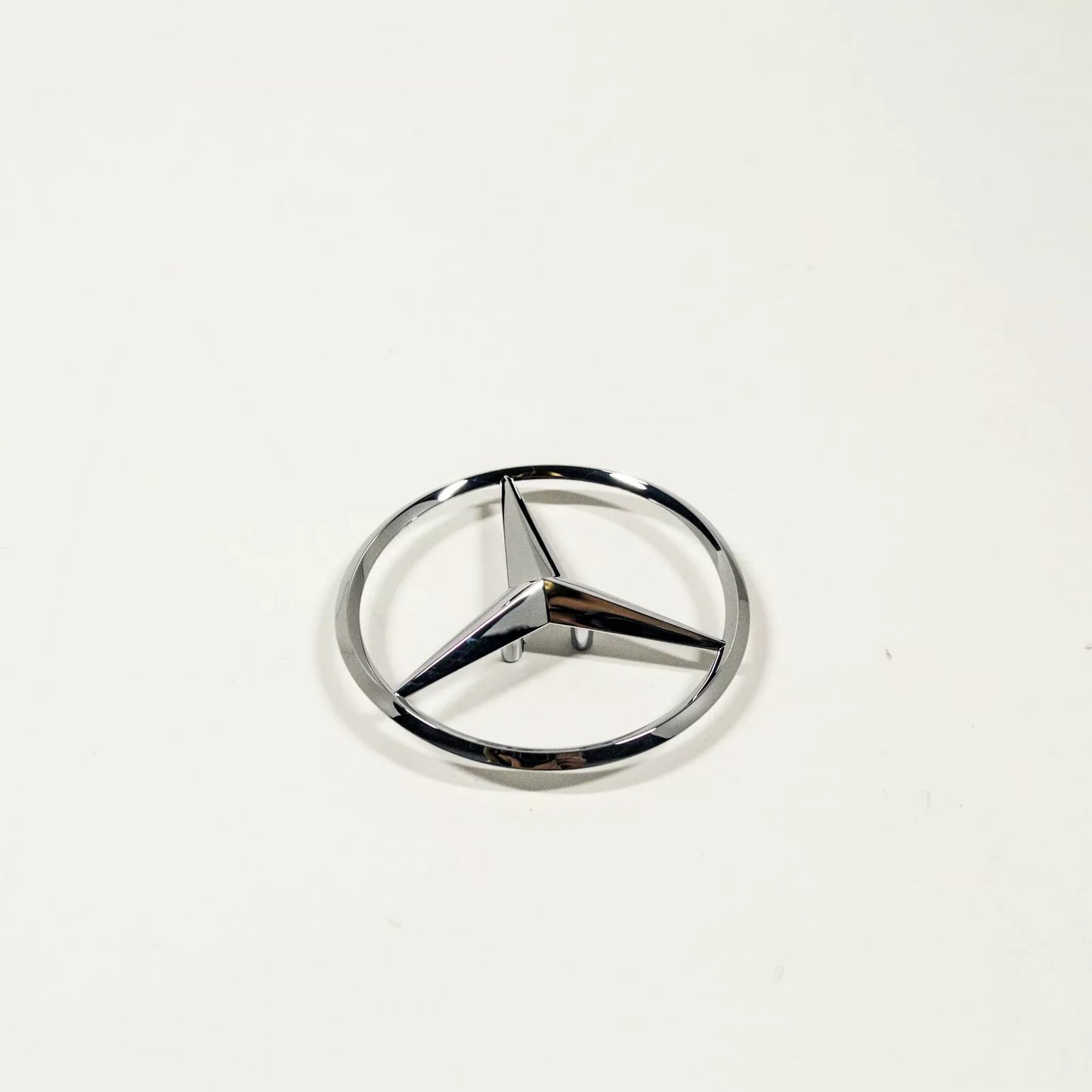 NEW MB E-CLASS COUPE C207 BOOT LID BADGE EMBLEM A2078170216 2015 ORIGINAL