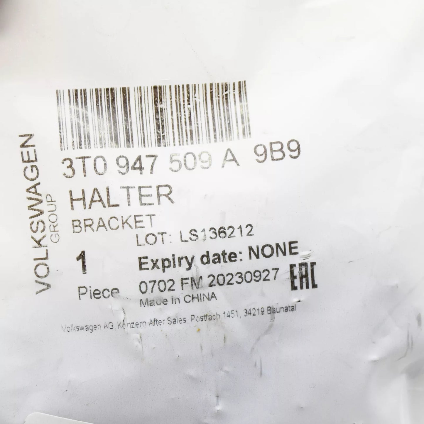 NEW VOLKSWAGEN TIGUAN AD MK2 MAGNETIC TORCH LIGHT HOLDER 3T0947509A9B9 ORIGINAL