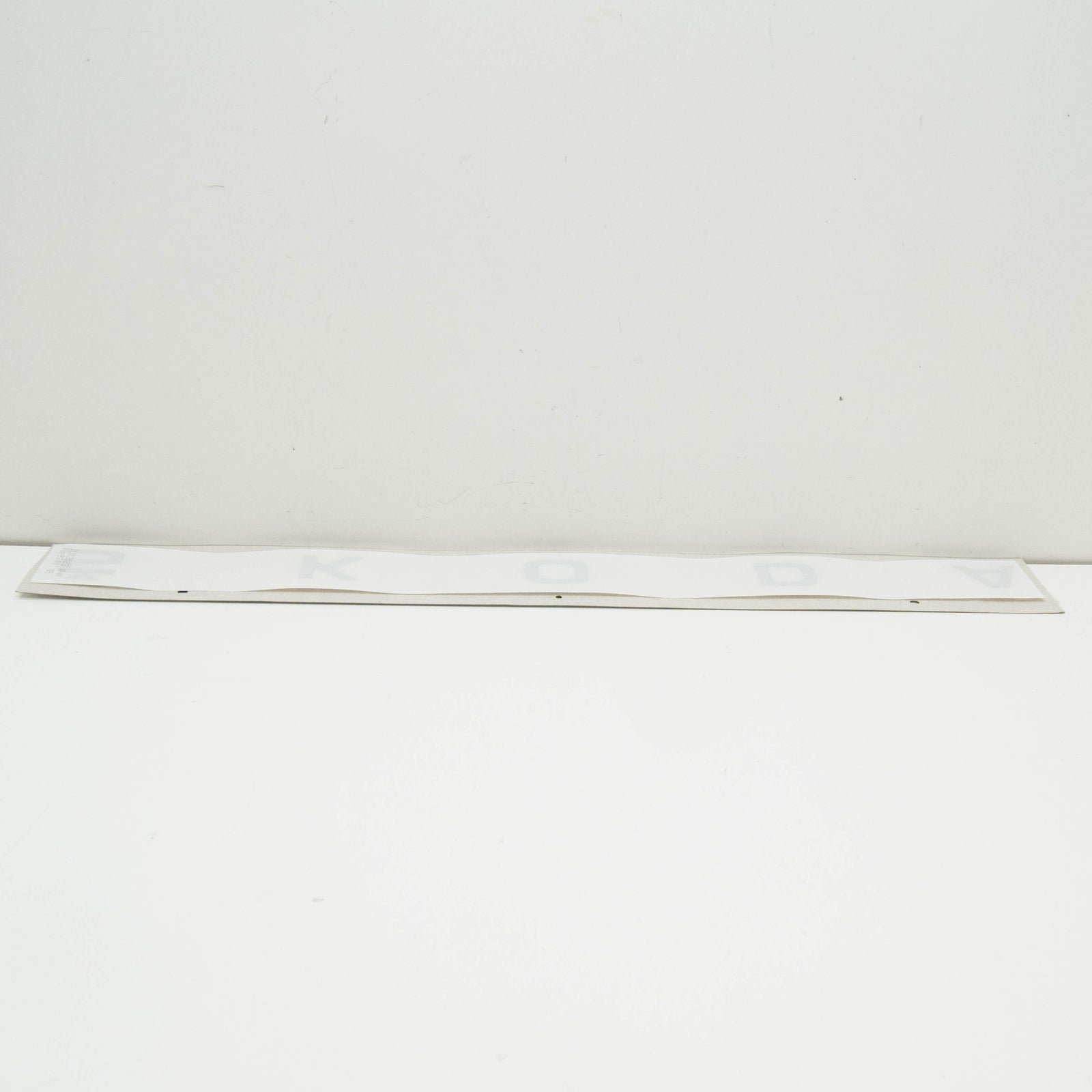 new skoda karoq nu rear tailgate lettering 565853687g041 original