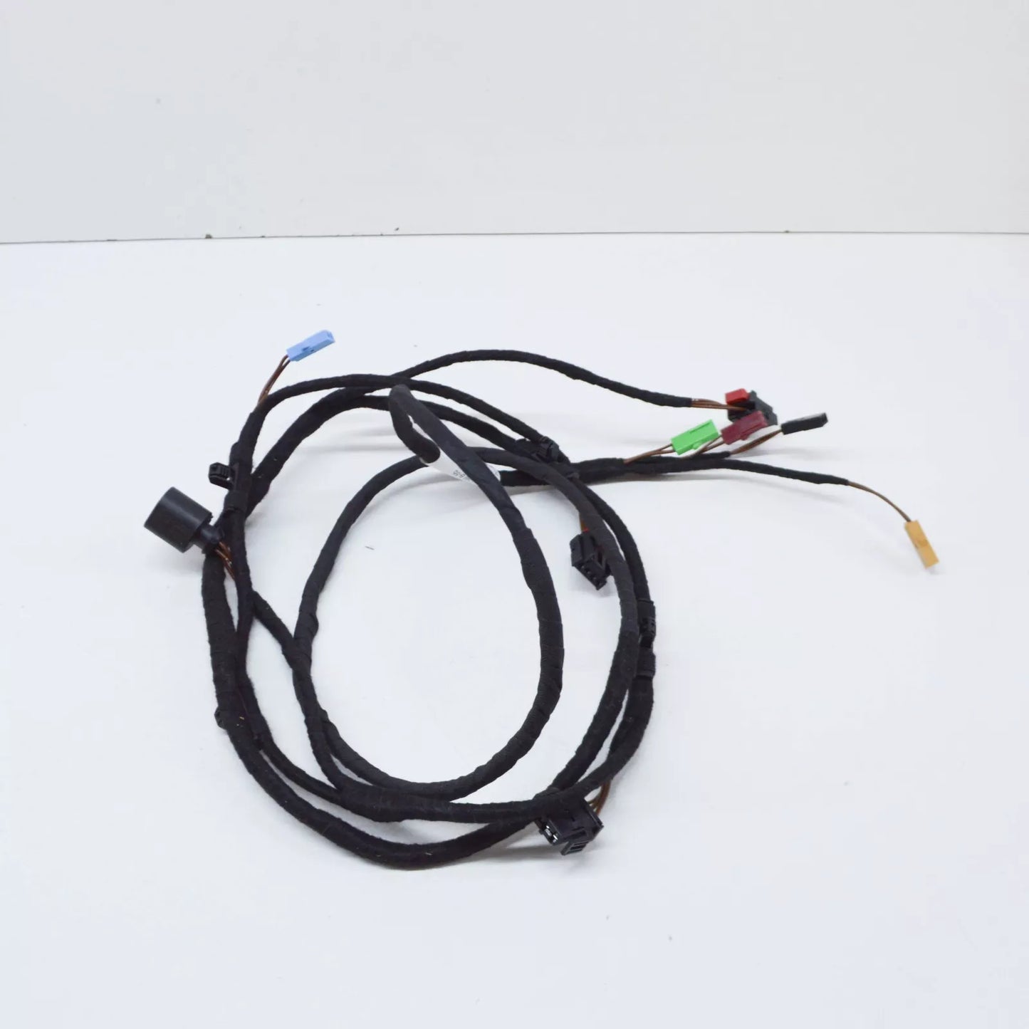 NEW VOLKSWAGEN CC TAILGATE CABLE SET 3C8971182Q ORIGINAL