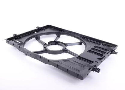 NEW AUDI Q2 ENGINE COOLING FAN SHROUD 5Q0121205AQ