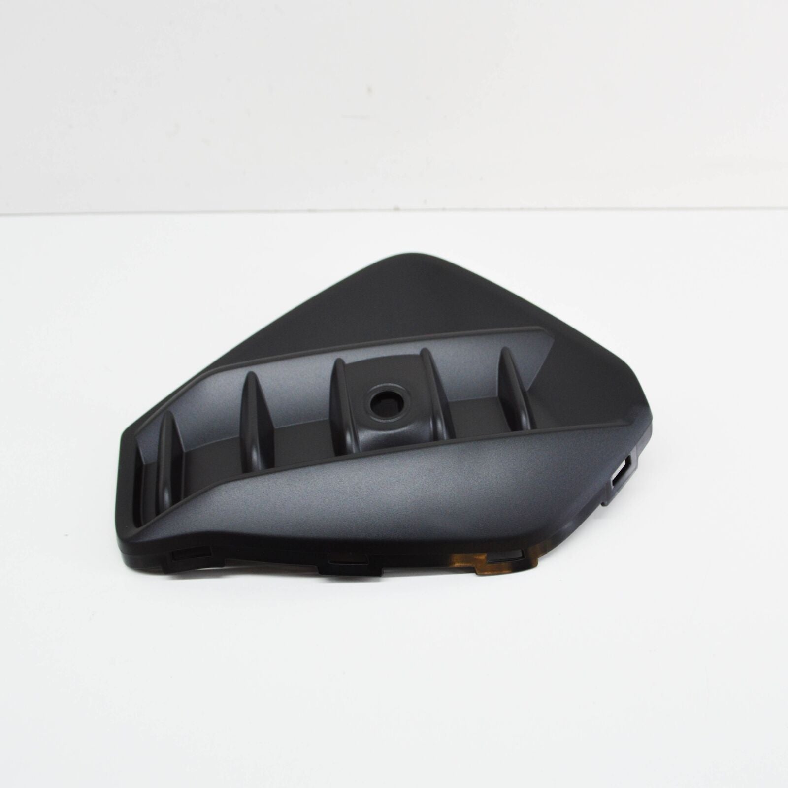 NEW AUDI Q4 E-TRON FRONT RIGHT AIR GUIDE GRILLE 89A8076829B9 ORIGINAL