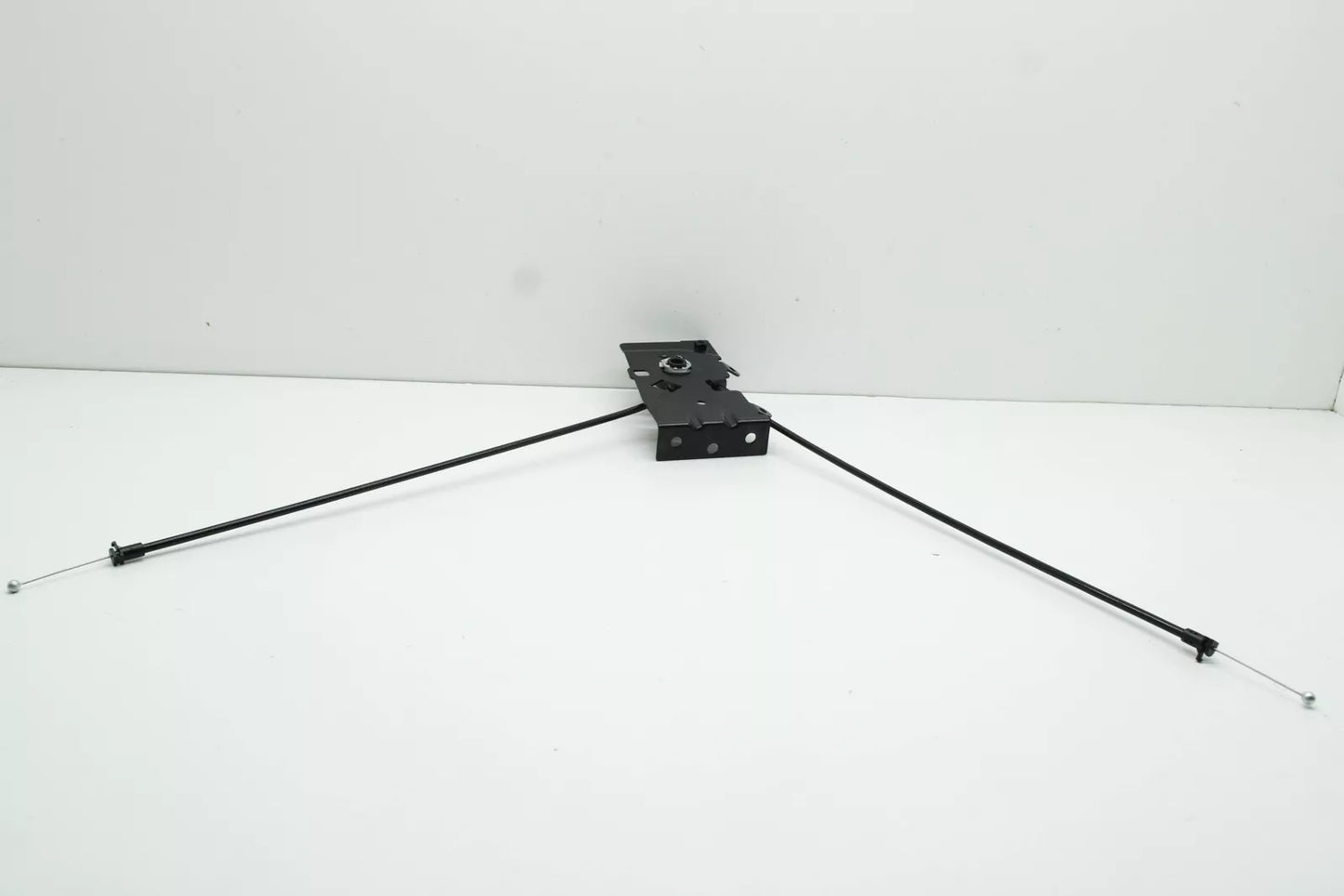 NEW AUDI Q7 4M FRONT BONNET HOOD LID LOCK CABLE 4M0823529E ORIGINAL