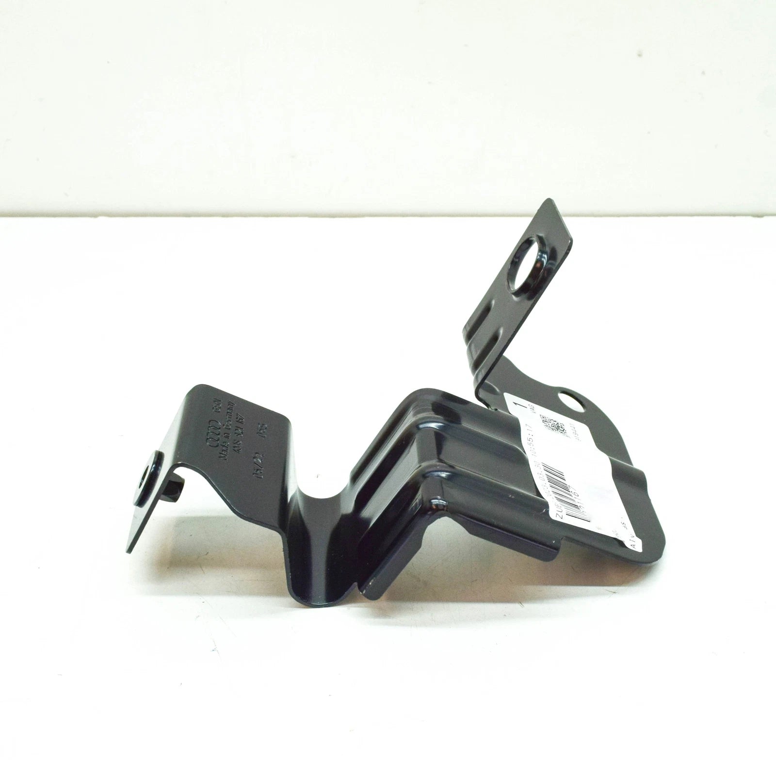 NEW AUDI Q8 4MN REAR LEFT FENDER BRACKET 4M8821167 ORIGINAL