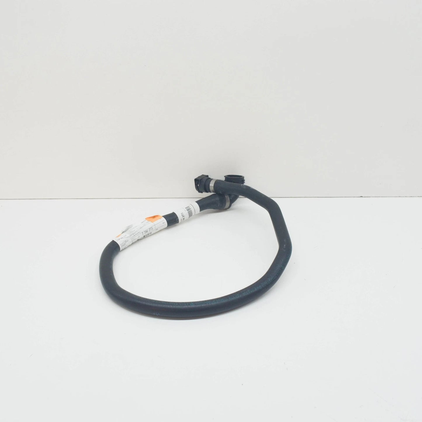 NEW BMW 5 E60 RADIATOR COOLANT HOSE 17127796273 7796273 ORIGINAL